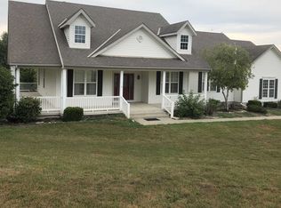 13635 Walker Rd, Kansas City, MO 64163