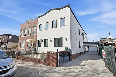 1402 East 3rd Street