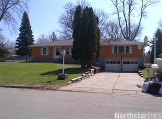 572 Hiawatha Ave, Saint Paul, MN 55118