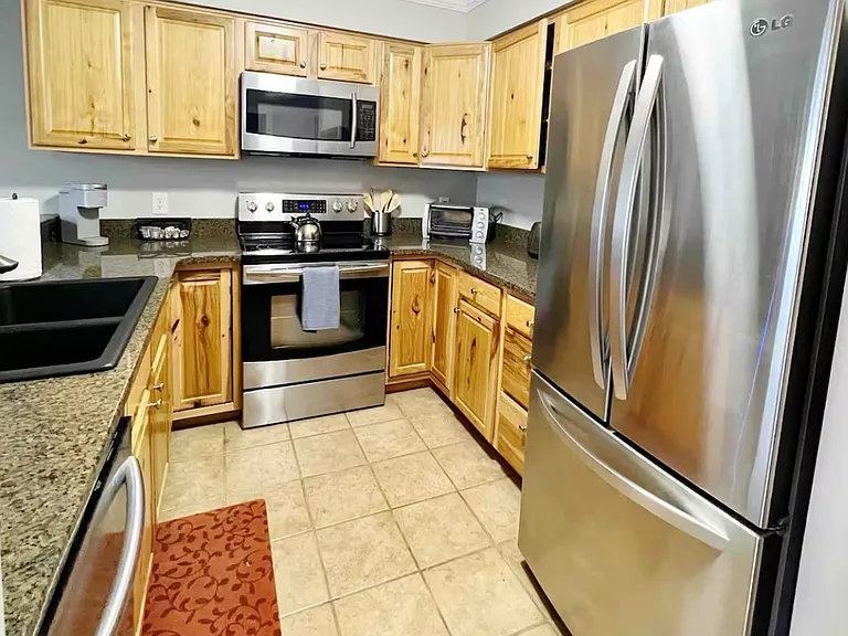 301 Pinnacle Inn Rd #2215 — Photo 6
