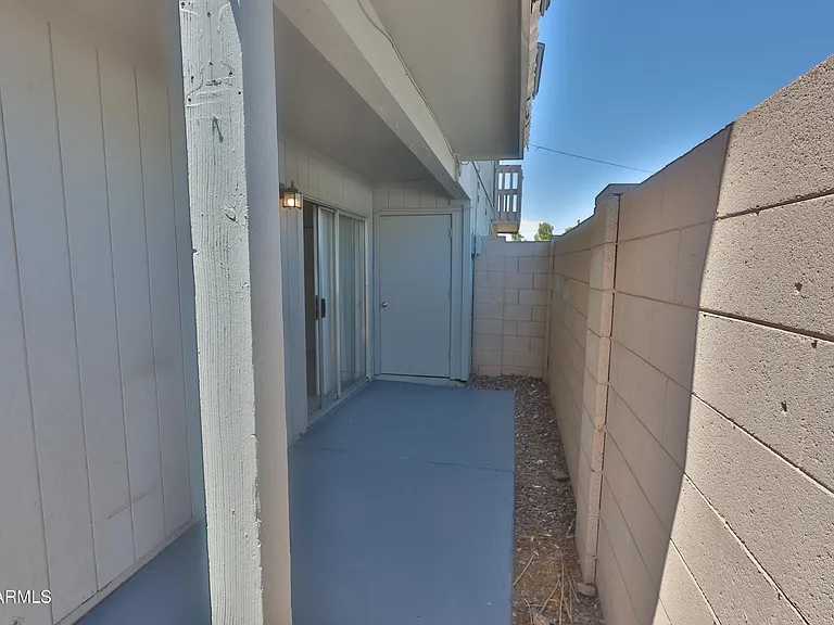 7610 N 61st Ave #7610 — Photo 3