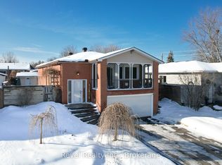 4 Teskey Ct, Collingwood, ON L9Y4R9