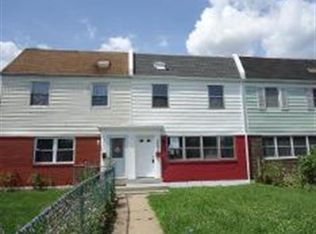 2403 Airacobra St, Levittown, PA 19057