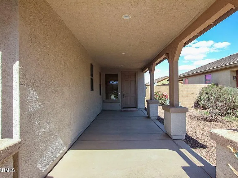 3060 E Ravenswood Dr — Photo 3
