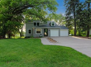 5127 Twin Lake Blvd, Minneapolis, MN 55429