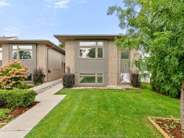 756 Irvine Ave #A, Windsor, ON N8X 2T2