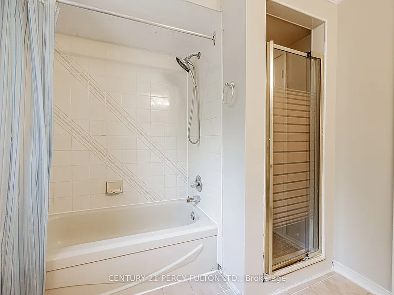 81 Ennisclare Pl — Photo 23