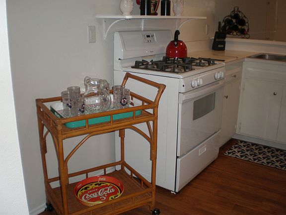 4th image of 2793-95 Bayshore Ave