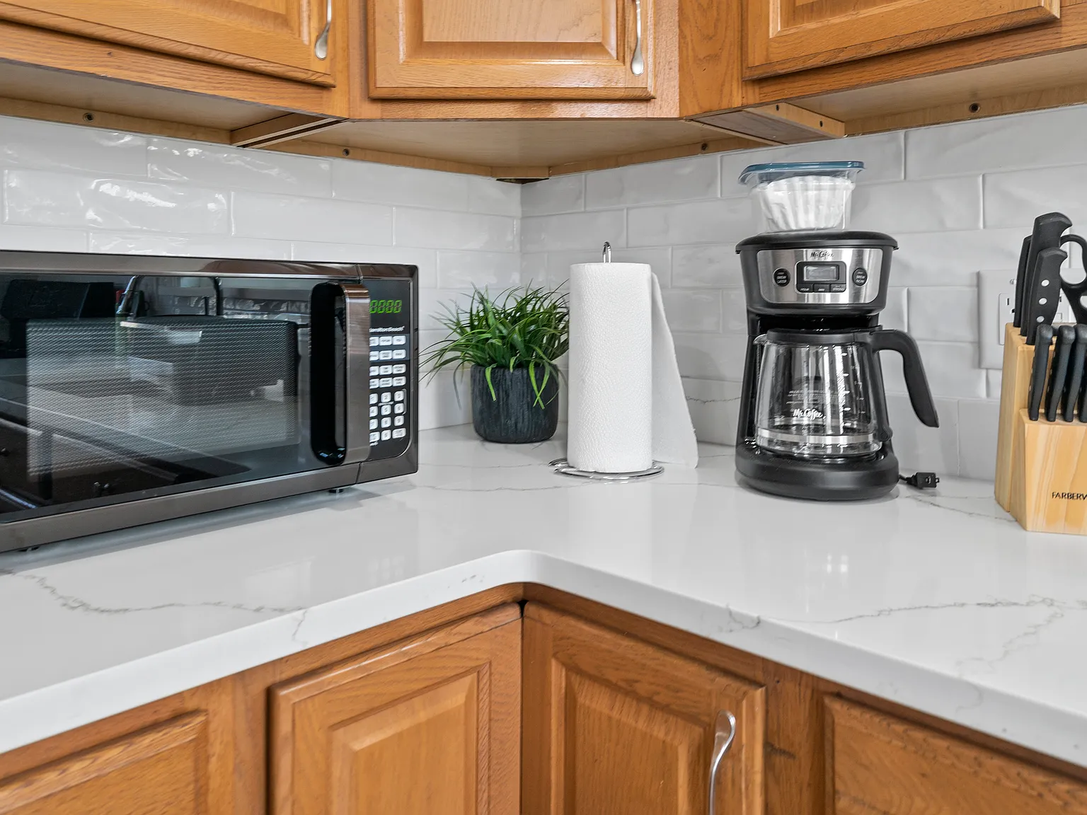 3 bed, 700 sqft, $3,450 — Photo 4