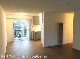 935 S Davis St, Santa Rosa, CA 95407