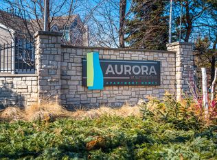 Aurora at Summerfield, Aurora, IL 60504