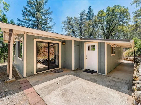 18149 Racy Rd, Lakehead, CA 96051