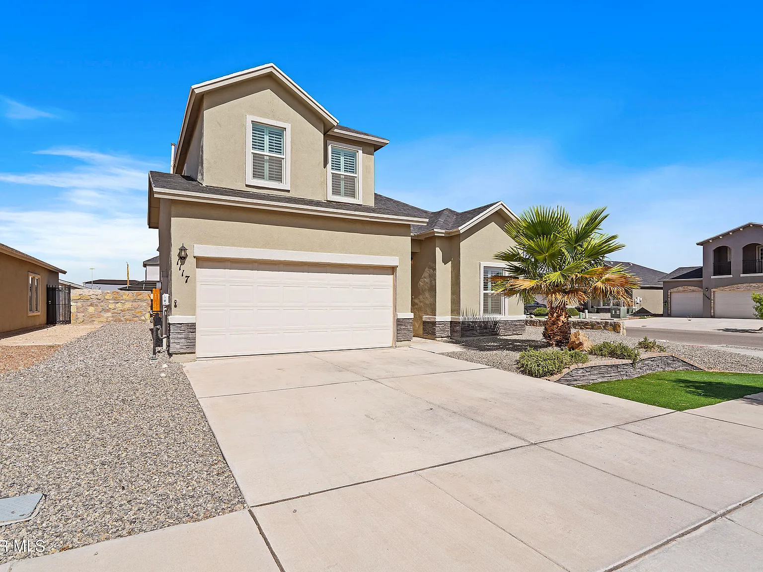 4 bed, 3.5 bath, 1930 sqft, $2,275 — Photo 4
