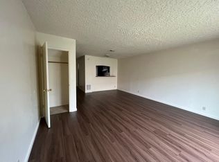 1506 Phoenix Dr #14, Fairfield, CA 94533