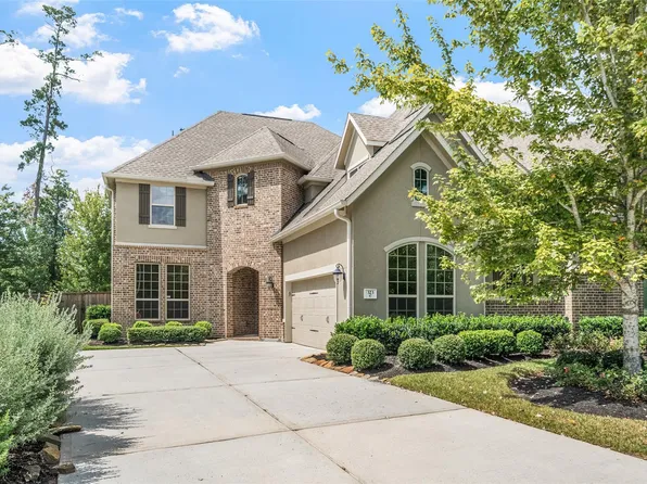 323 Twilight Toast Dr, Conroe, TX 77304