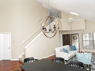 2241 Valencia Dr, Lexington, KY 40513