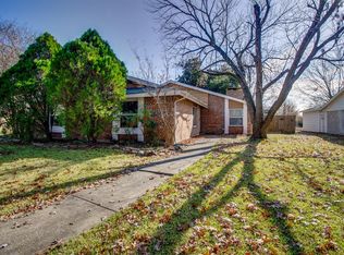 2704 White Oak Dr, Plano, TX 75074