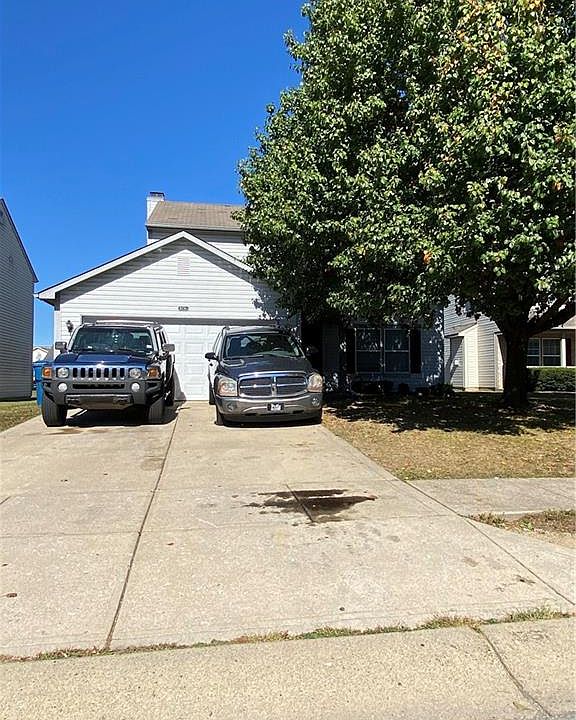 2nd image of 10750 Chenille Ct