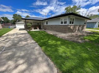 302 Farragut St, Park Forest, IL