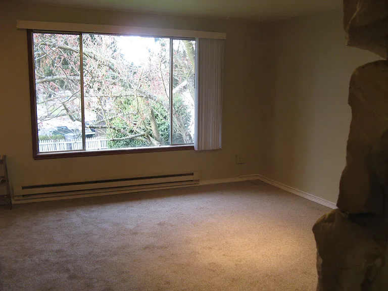 1825 S 310th St #6 — Photo 6