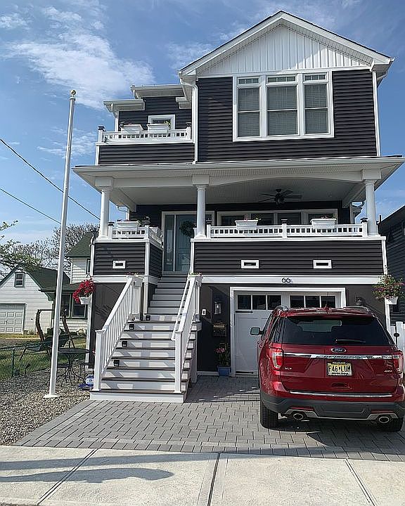 1st image of 66 Farragut Ave