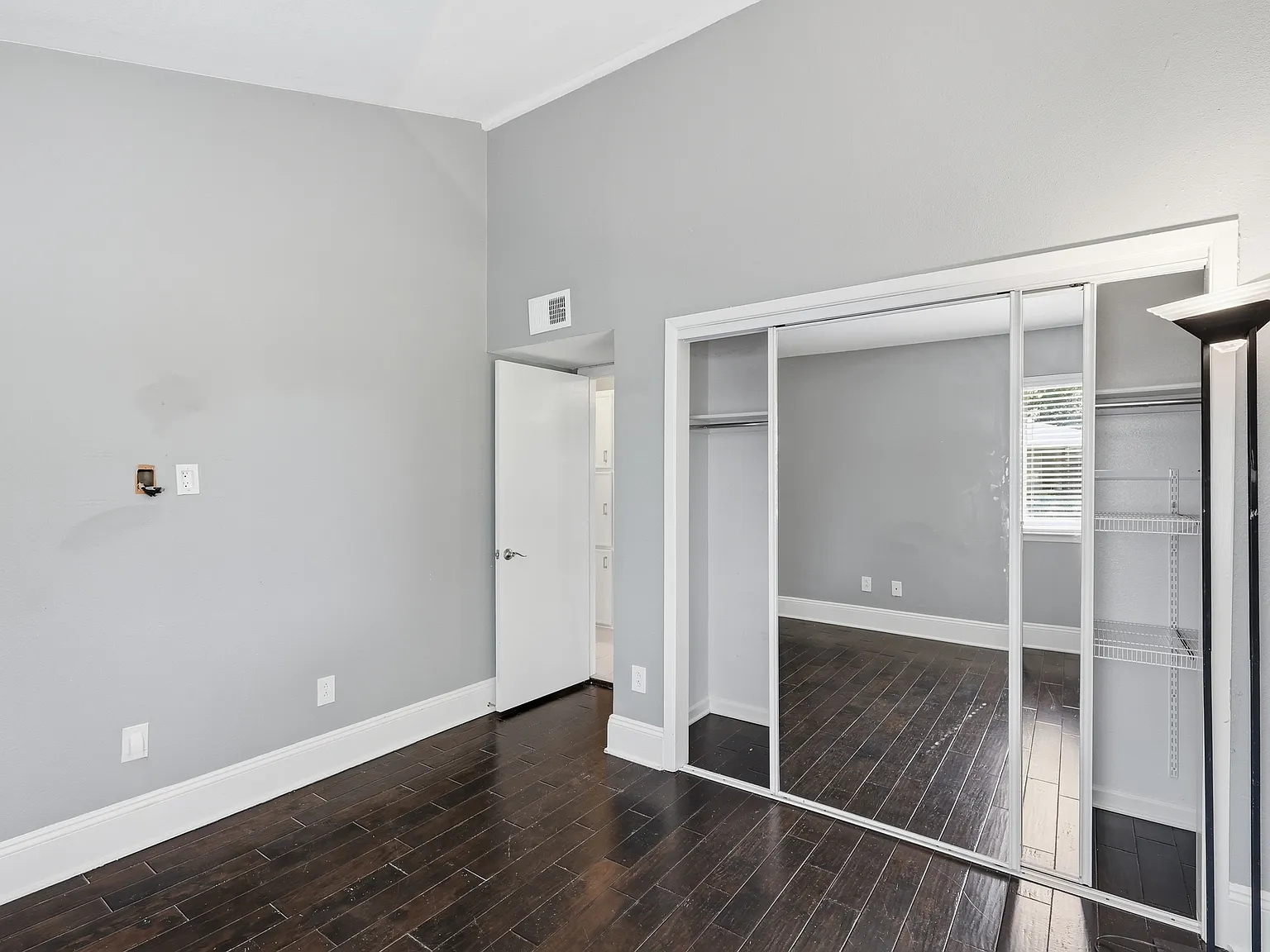 3 bed, 1469 sqft, $750 — Photo 3