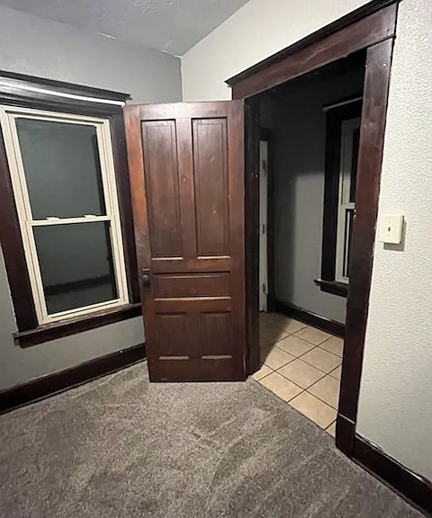 447 Dayton St #RIGHT 447 — Photo 2