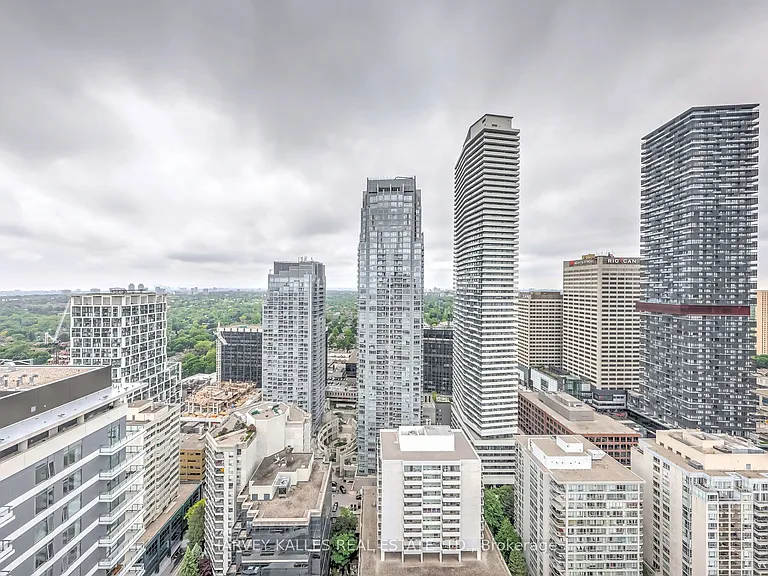 50 Dunfield Ave #Penthouse 17 — Photo 16