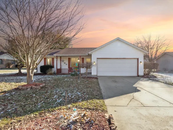 51978 Covered Wagon Trl, Granger, IN 46530