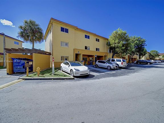2nd image of 14920 SW 82nd Ln #12202