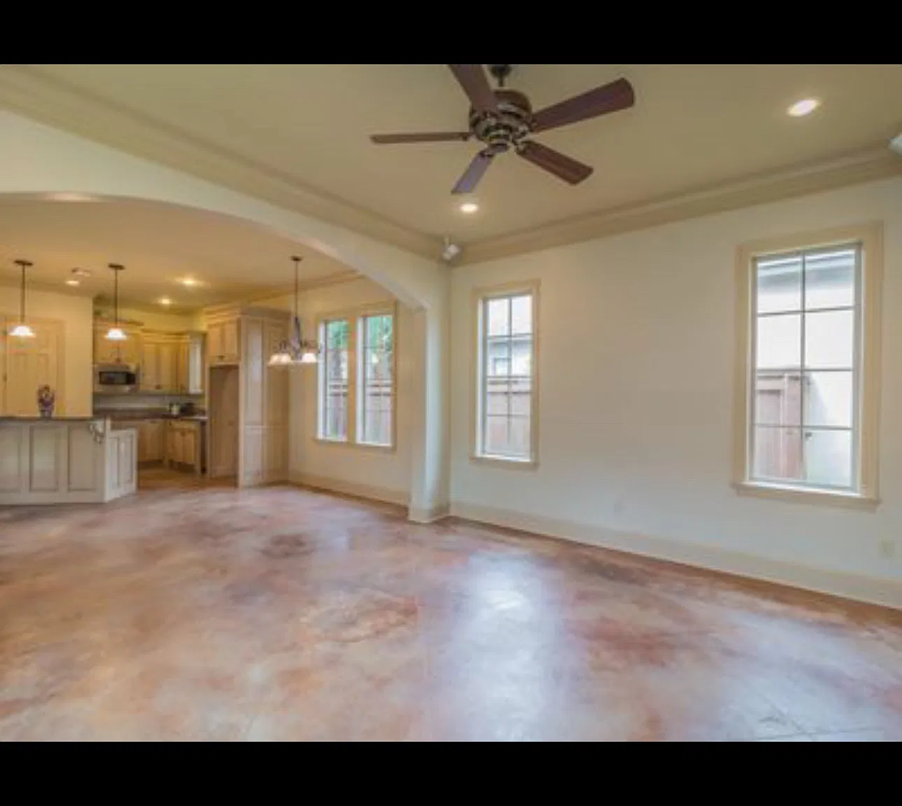 3 bed, 1542 sqft, $2,200 — Photo 4