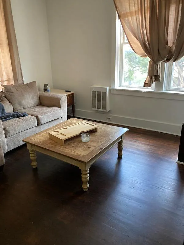 1 bed, 1200 sqft, $1,250 — Photo 1