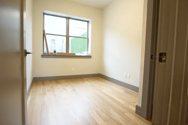 Rented by Lofts and Flats LLC | media 52