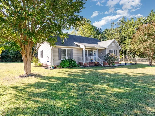 124 Dorsey Ln, Bowling Green, VA 22427