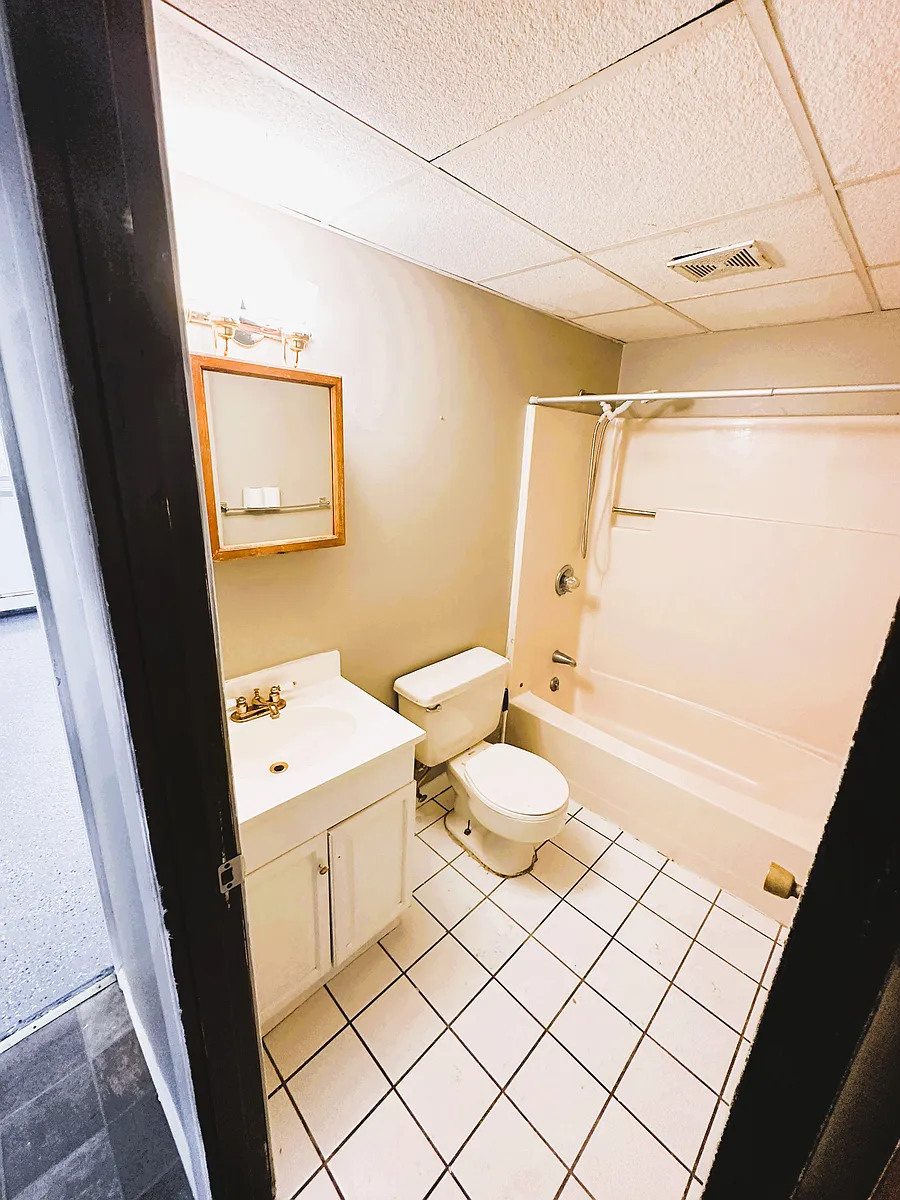 Building Photo - 6696 Birch Dr #3