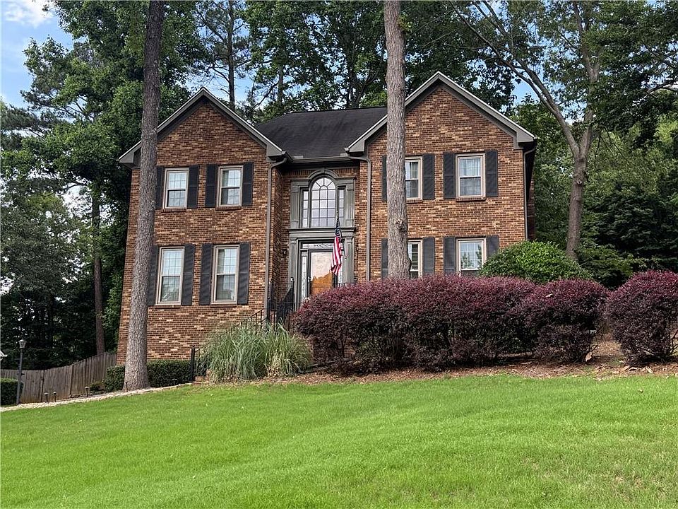 1st image of 4693 Riveredge Dr