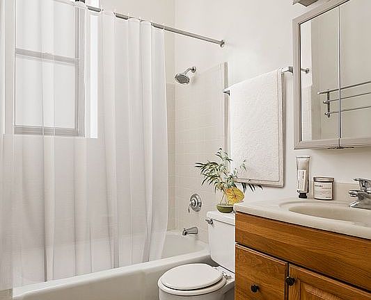 5th image of 51 W 81st St APT 2E