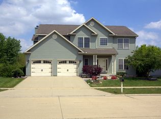 3114 Earle Ct, Urbana, IL 61802