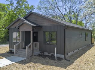 682 9th St SE, Cleveland, TN 37311