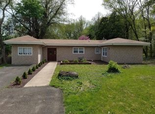 35 Homestead Ln, Roosevelt, NJ 08555