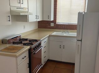 Craycr1302, Tucson, AZ 85712