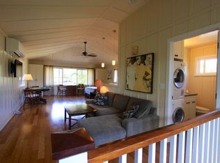 1418 Mokulua Dr, Kailua, HI 96734