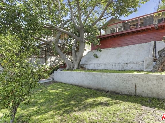 5th image of 1552 Lemoyne St