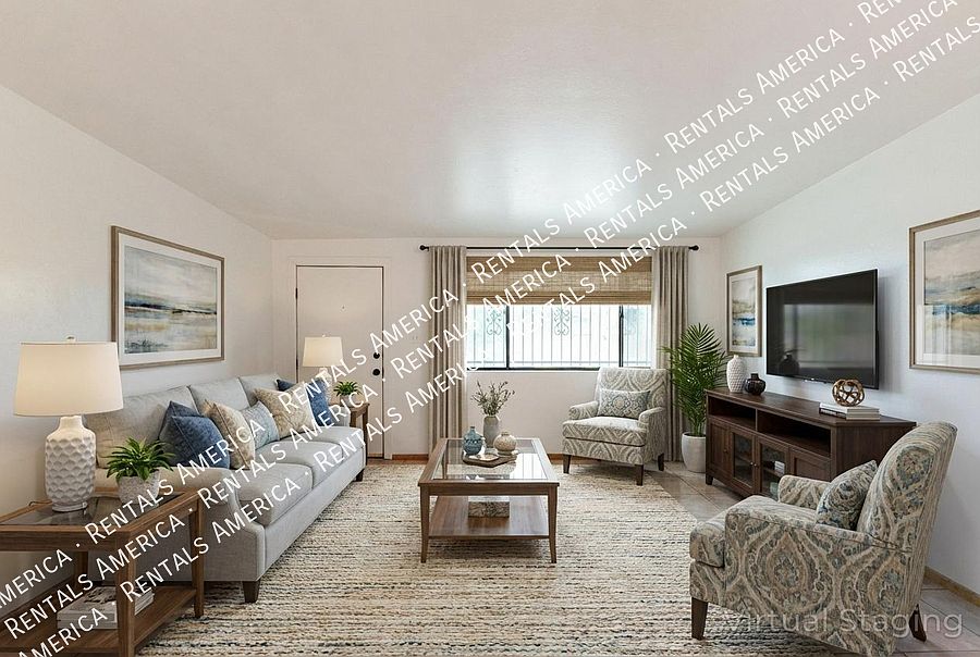 1st image of 801 E Holaway Dr