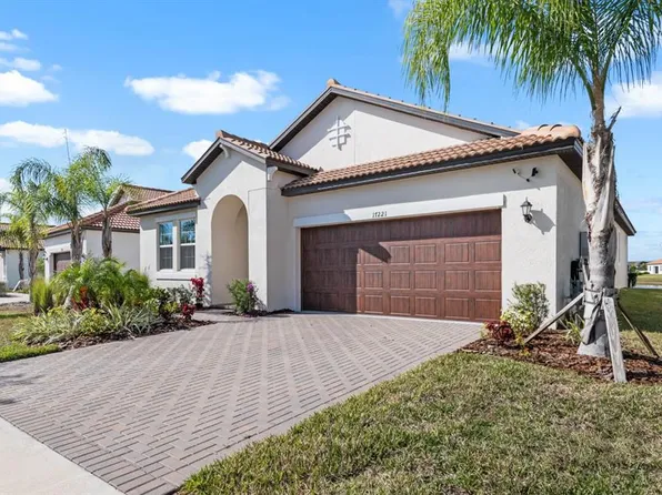 17221 Star Banks St, Wimauma, FL 33598