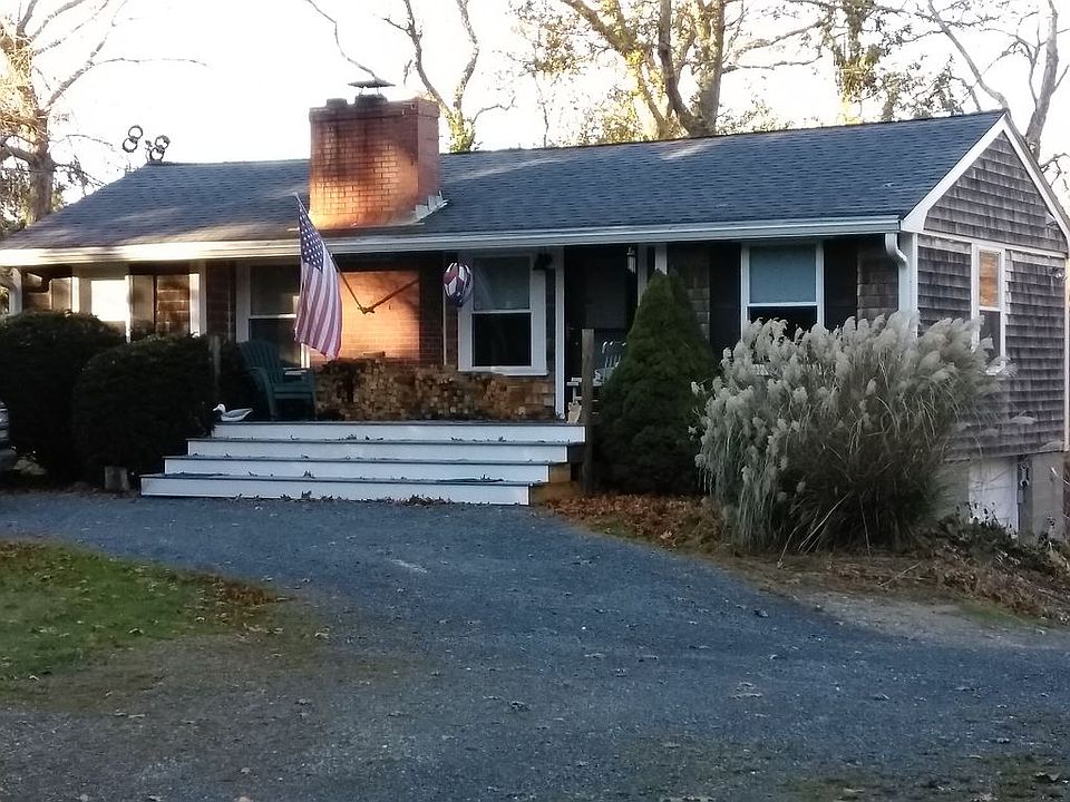 1st image of 16 Winslow Ave