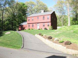 65 Robert Rd, Manchester, CT 06040