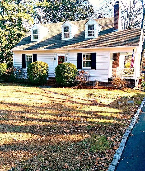 1st image of 2623 Linbrook Dr
