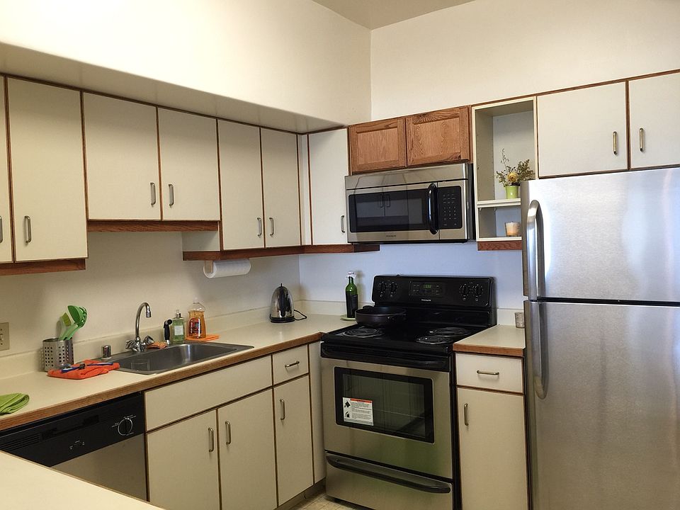 2nd image of 6363 Christie Ave APT 1113