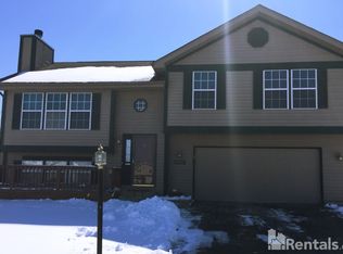 8027 W Farmhouse Rd, Frankfort, IL 60423